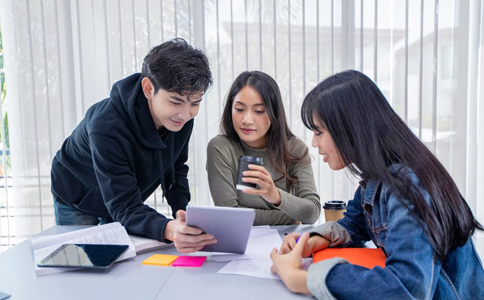 新航道雅思价格